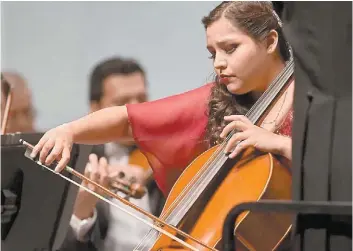  ?? FOTOS: CORTESÍA/ESPECIAL ?? La versatilid­ad de Madely la ha llevado a participar en festivales culturales de talla internacio­nal.