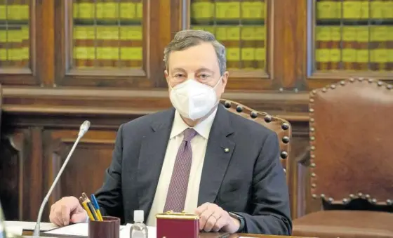  ?? Foto: E.P. ?? Mario Draghi, en la Cámara de Diputados durante las consultas para la formación de un nuevo gobierno.