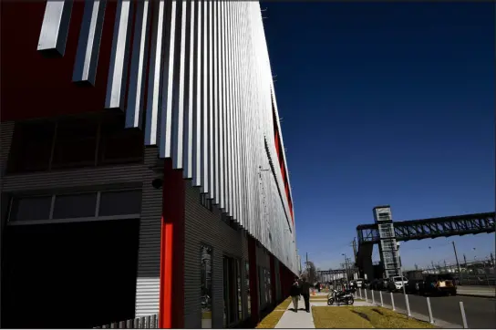  ?? PHOTOS BY AARON ONTIVEROZ — DENVER POST FILE ?? Zeppelin Station, a 100,000-square-foot project from Zeppelin developmen­t, opened in 2018.