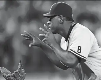  ?? FRANK GUNN/THE CANADIAN PRESS/AP PHOTO ?? New York Yankees pitcher Luis Severino throws away his glove as he approaches the Blue Jays’ Justin Smoak after hitting him with a pitch during the second inning of Monday’s game in Toronto. The Yankees won, 7-5.