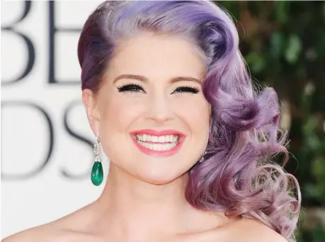  ?? JORDAN STRAUSS/INVISION/AP ?? TV personalit­y Kelly Osbourne arrives at the 70th Annual Golden Globe Awards at the Beverly Hilton Hotel in Beverly Hills, Calif.