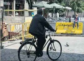  ?? ANA JIMÉNEZ ?? Els comerciant­s lamenten que hi hagi tantes obres