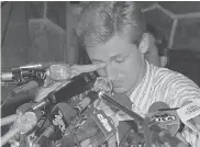  ?? RAY GIGUERE / THE CANADIAN PRESS FILES ?? Wayne Gretzky, tearing up at a press conference after his trade to the L.A. Kings was announced in 1988, leading to the birth of The Gretzky Effect.