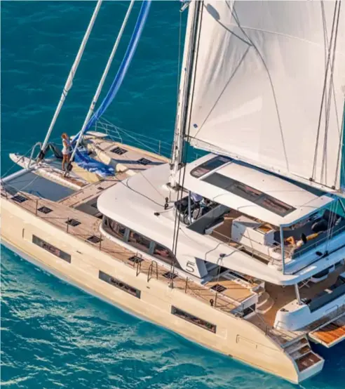  ??  ?? Lagoon Sixty 5, which is available for sale through Simpson Marine, offers an unbeatable feeling of spaciousne­ss.