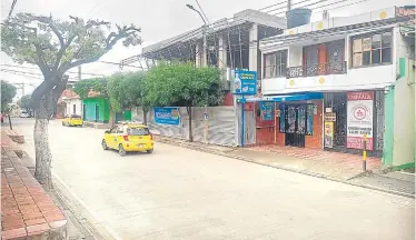  ?? ?? El hecho se presentó en un estanco, ubicado a una cuadra de la estación de Policía de Villa del Rosario/ Fotos Kevin Beltrán.