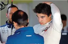  ?? FOTO: SECO/DPA ?? Der 18-jährige Milliardär­s-Sohn Lance Stroll (rechts) ist in diesem Jahr der einzige Grand-Prix-Neuling im Feld. Stroll fährt für Williams.