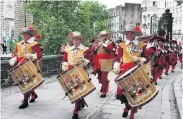  ??  ?? ■ The Pikemen & Musketeers of the Honourable Artillery Company