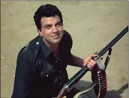  ??  ?? Dharmendra in a still from the film (1971).