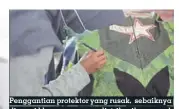  ??  ?? wearpack Penggantia­n protektor yang rusak, sebaiknya di gerai khusus yang mendistrib­usikan merek