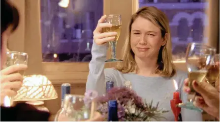  ??  ?? RENE Zellweger as the white-wine-guzzling Bridget Jones in the movie of the same name.