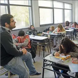  ?? CEDOC PERFIL ?? DEBATE. El feriado fue un freno para tratar el tema en clase.