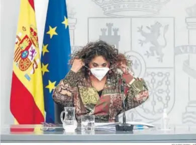  ?? EDUARDO PARRA / EP ?? La ministra de Hacienda y portavoz del Gobierno, María Jesús Montero, ayer en rueda de prensa en Moncloa.