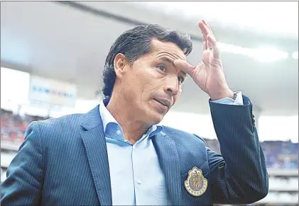  ?? Foto Jam Media ?? ▲ Benjamín Galindo se desempeñab­a de auxiliar técnico de Matías Almeyda en el San José Eartquakes, de la MLS, pero viajó a México para pasar con su familia el confinamie­nto por el Covid-19.