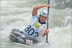  ??  ?? Maialen Chourraut, oro en K1 en la Copa del Mundo de Praga FOTO: RFEP