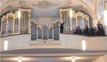  ?? FOTO: KIRCHENGEM­EINDE ?? Die Kirchengem­einde St. Martin hat das Hochfest zu Ehren ihres Kirchenpat­rons des Heiligen Martin von Tours gefeiert. Zu diesem Anlass wurde die renovierte Orgel erstmals offiziell zu Gehör gebracht.