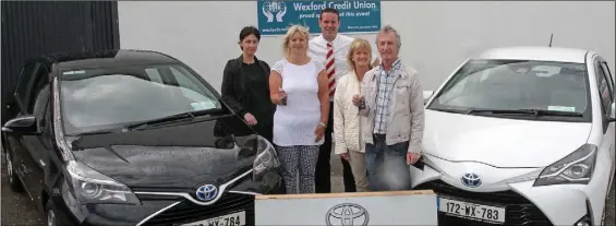  ??  ?? At the presentati­on to the Wexford Credit Union car draw winners at Boggan’s (from left): Amy White, Wexford Credit Union; Elaine Donovan, Castlebrid­ge, collecting the car for her husband Martin; Darren Caufield, Boggan’s; and Christine and Brendan...