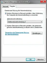  ??  ?? Freigabe: In den Eigenschaf­ten der LAN-Verbindung legen Sie über Haken fest, ob und wie andere Teilnehmer Ihr Internet nutzen dürfen.