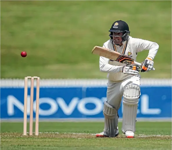  ??  ?? Tom Blundell cracked 85 runs from 108 balls against Auckland yesterday.