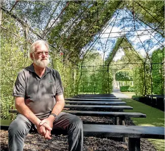  ?? DOMINICO ZAPATA/STUFF ?? Barry Cox is selling his Tree Church in O¯ haupo¯ after 15 years.