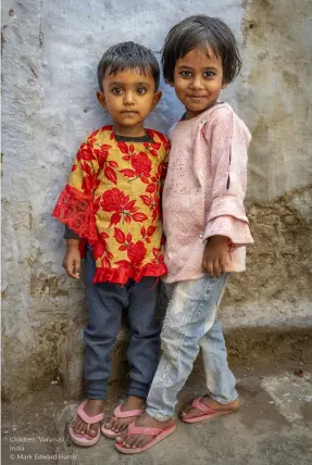  ?? ?? Children, Varanasi, India
© Mark Edward Harris