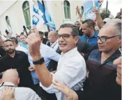  ?? Teresa.canino@gfrmedia.com ?? Pedro Pierluisi fue recibido ayer con vítores en las calles de Manatí.