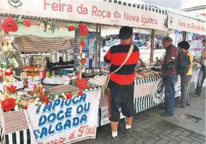  ?? DIVULGAÇÃO ?? Produtores locais se reúnem na Praça Rui Barbosa, no Centro, para oferecer frutas, legumes e verduras