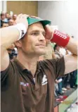  ?? ARCHIVFOTO: YANNICK DILLINGER ?? Ein Bild aus dem Jahr 2011: Reinhard Geyer als Trainer der MTG Wangen.