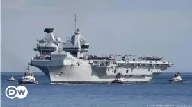  ??  ?? British warship HMS Queen Elizabeth and its accompanyi­ng fleet will dock in Busan on August 31