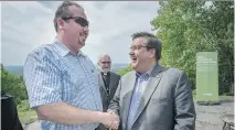  ?? PETER McCABE ?? Mayor Denis Coderre and Akwesasne Grand Chief Abram Benedict inaugurate Parc Tiohtià:ke Otsira’kéhne on Saturday.