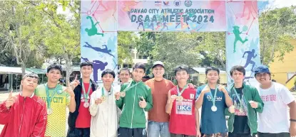  ?? JAY REEVE GUERRERO PHOTO ?? UNIT 1 BOXERS RULE. Unit 1 dominates the Davao City Athletic Associatio­n (Dcaa) Meet 2024 boxing competitio­n at the Bolton Elementary School.