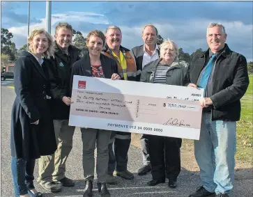  ??  ?? UPGRADE: Regional Developmen­t Minister Jaala Pulford, third from left, celebrates the State Government’s contributi­on to a Stawell North Park redevelopm­ent during a visit to the region last week with, from left, Sarah De Santis, Robert Carey, Tom...