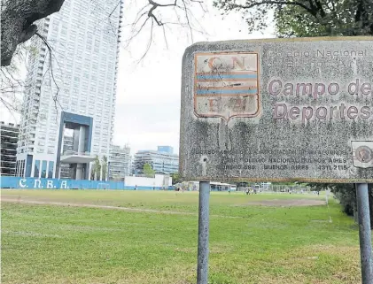  ?? GUILLERMO RODRÍGUEZ ADAMI ?? Las tierras en disputa. Las intentaron vender varias veces, pero el colegio resistió.