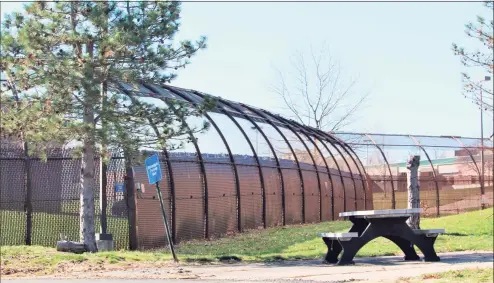  ?? Cassandra Day / Hearst Connecticu­t Media ?? The former Connecticu­t Juvenile Training School, at 1225 River Road in Middletown, was shut down in 2018. The facility is shown on April 8.