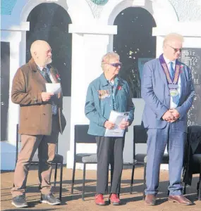  ?? Photo / Ilona Hanne ?? Councillor Mark Bellringer, Maureen Drylie (Eltham and Districts Historical Society) and South Taranaki District mayor Phil Nixon.