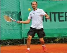  ?? Foto: Karl Aumiller ?? Tennisspie­ler Ben Sömek ist DZ-Sportler des Jahres.