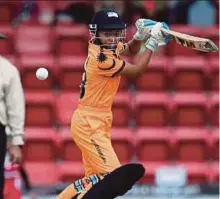  ??  ?? Zumika (left, bowling) and Sasha (right) playing against Singapore at the Kuala Lumpur 2017 Sea Games in August.