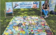  ?? FOTO: STADTBÜCHE­REI ?? So sieht die „Bibliothek“im Freibad aus.