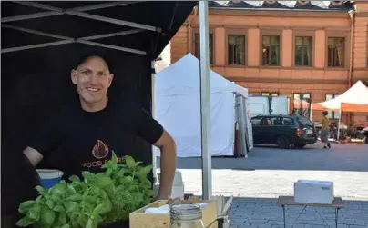  ??  ?? PIZZAPROFF­S. Jason McArdle är ursprungli­gen från Nya Zeeland.