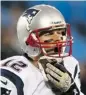  ?? STREETER LECKA/GETTY IMAGES ?? Quarterbac­k Tom Brady of the New England Patriots boasts a 9-4 record against Peyton Manning.