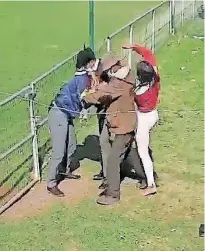  ?? ?? POLICE are investigat­ing the assault of a 15-year-old Valhalla High School pupil after she was allegedly attacked by a pupil from another school. Footage of the attack has been shared on social media.