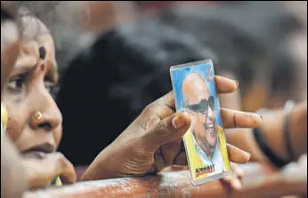  ?? PTI PHOTO ?? A DMK supporter outside the Kauvery Hospital in Chennai on Tuesday.