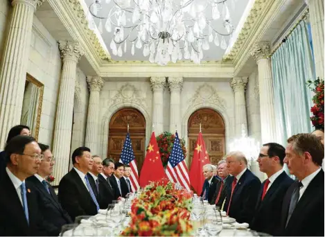  ?? (PABLO MARTINEZ MONSIVAIS/AP) ?? La rencontre entre Donald Trump et Xi Jinping s’est tenue dans l’hôtel où résidait la délégation américaine à Buenos Aires.