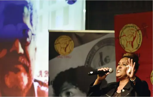  ?? PICTURE: JASON BOUD ?? INSPIRED: A memorial service for long-time unionist and activist Ronald Bernickow was hosted in Salt River on Wednesday. Vicky Sampson paid tribute to ‘Bernie’ with her hit song,