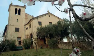  ??  ?? Battaglia legale La chiesa di San Rocchetto La sentenza dei giudici del Tar ha riaperto una vicenda che pareva destinata agli archivi comunali