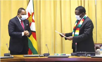  ??  ?? President Mnangagwa welcomes Republic of Congo special envoy, Foreign Affairs Minister Jean Claude Gakosso at his Munhumutap­a Offices in Harare yesterday