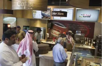  ?? PAWEL DWULIT FOR THE TORONTO STAR FILE PHOTO ?? Tim Hortons is drawing attention from across the Middle East, including in the UAE, shown, and now Oman.