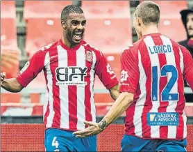  ?? FOTO: PERE PUNTÍ ?? Jonas, celebrando un gol con Longo. El ex del Athletic, con ganas de arrancar