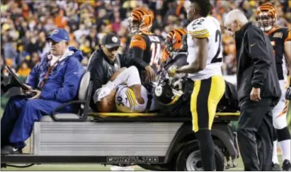  ?? FRANK VICTORES — THE ASSOCIATED PRESS ?? Pittsburgh linebacker Ryan Shazier (50) is carted off the field Monday in Cincinnati.