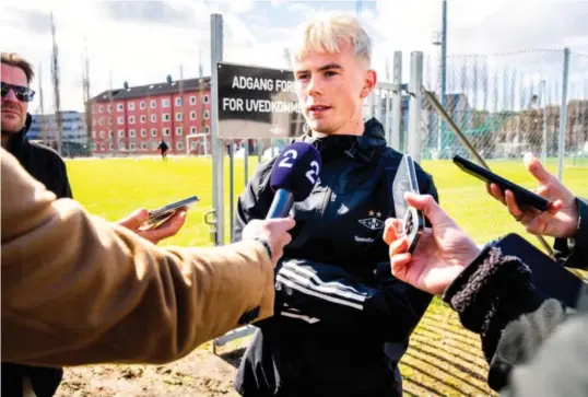  ?? Foto: Morten Antonsen ?? ⮉ – Jeg snakker med hjertet og spiller med hjertet, så nå må jeg kanskje tenke litt før jeg snakker, sier Kristall Máni Ingason etter uttalelsen­e om filming etter Brann-kampen.
