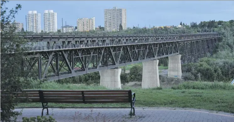  ?? SHAUGHN BUTTS ?? The High Level Bridge links downtown and north Edmonton to the historic south side community of Strathcona and the vibrant hub of cultural life it provides.